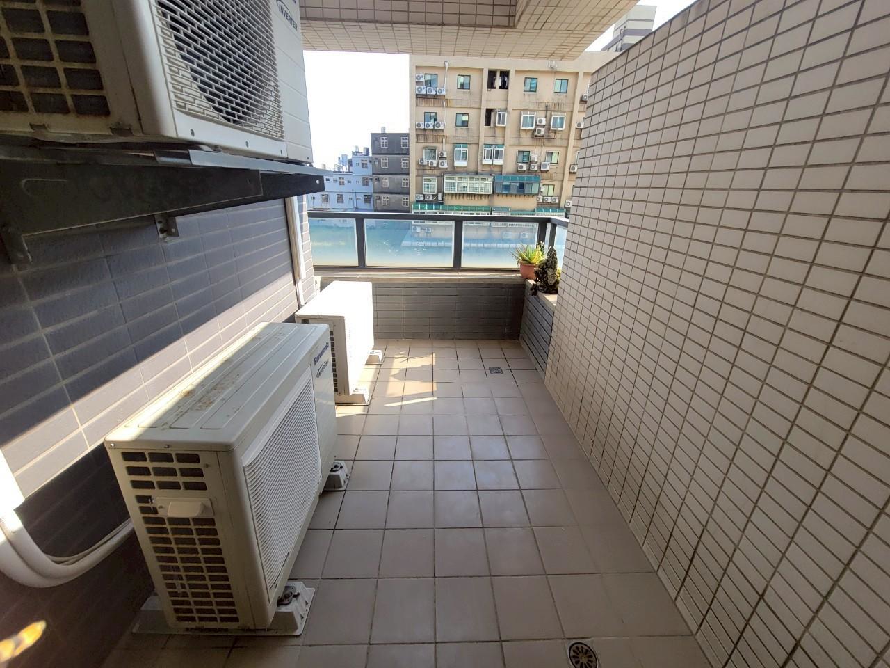 LINE_ALBUM_榮濱路86號2樓之2_250515_16